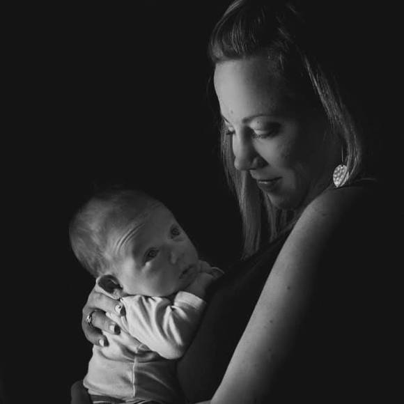 Meet your Posher, Stephanie - Picture 1 of 1